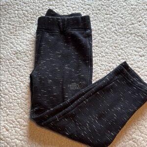The North Face Kids Black Bottoms size 6